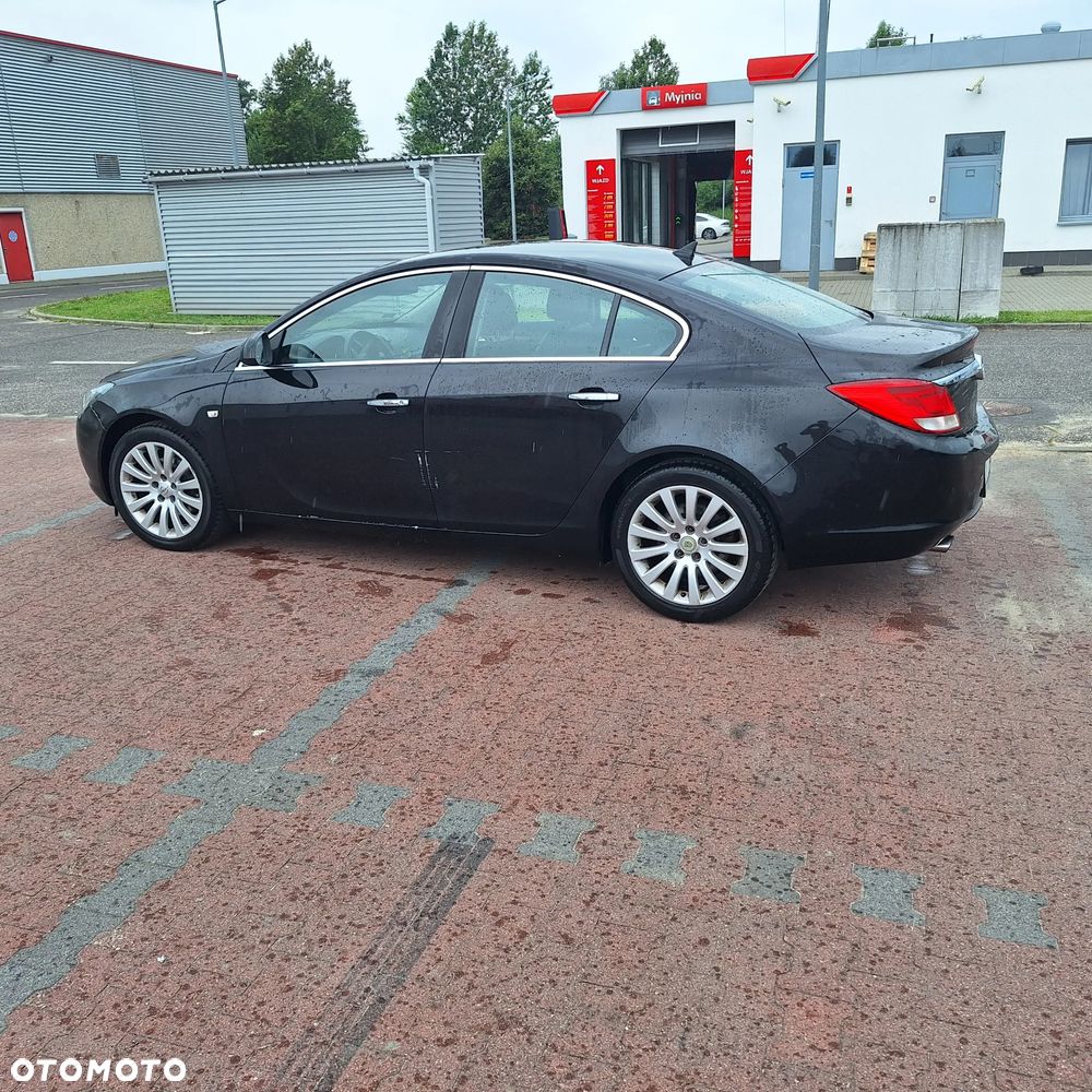 Opel Insignia 2.0 Turbo Cosmo - 2