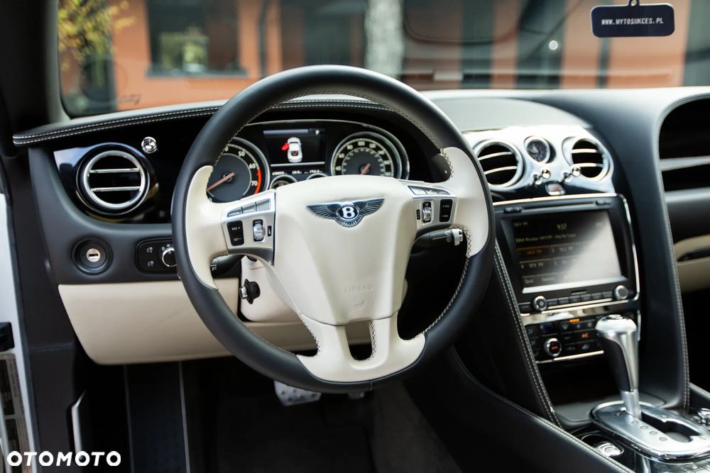 Bentley Continental GT - 21