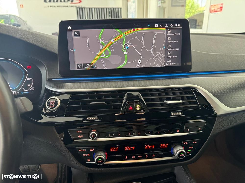 BMW 530 e Pack M - 31