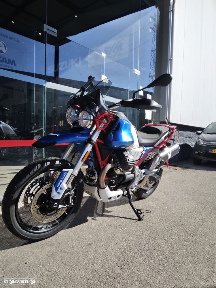 Moto Guzzi V85 EVOCATIVE - 1