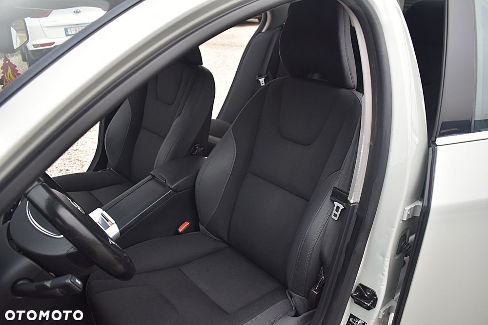 Volvo S60 D3 Geartronic Summum - 18