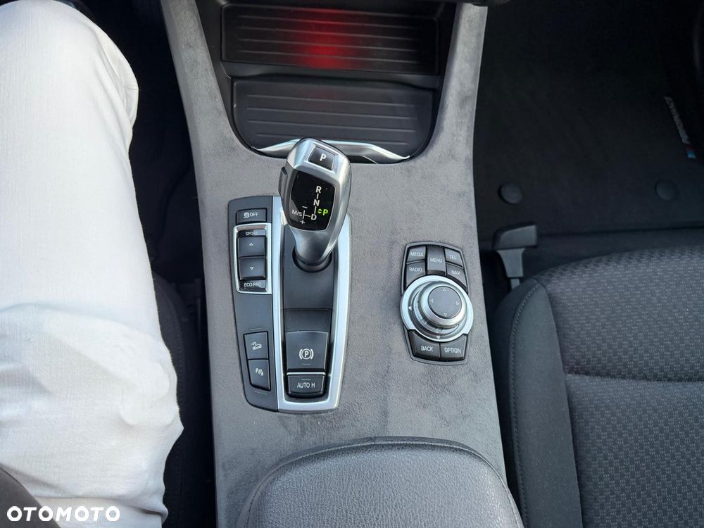 BMW X3 xDrive20d - 10