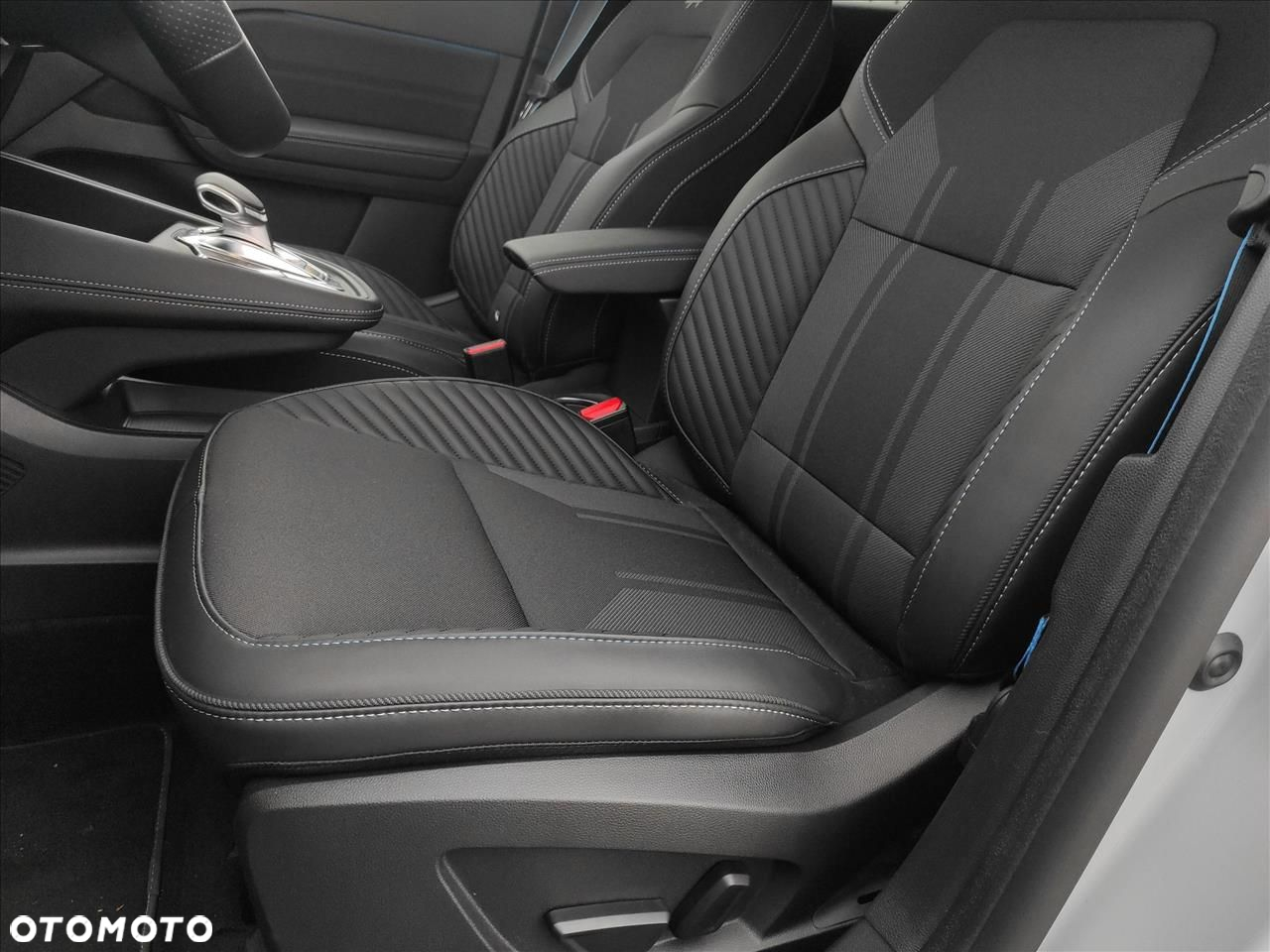 Renault Captur - 16