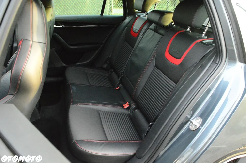 Skoda Octavia 2.0 TDI (Green tec) RS - 8