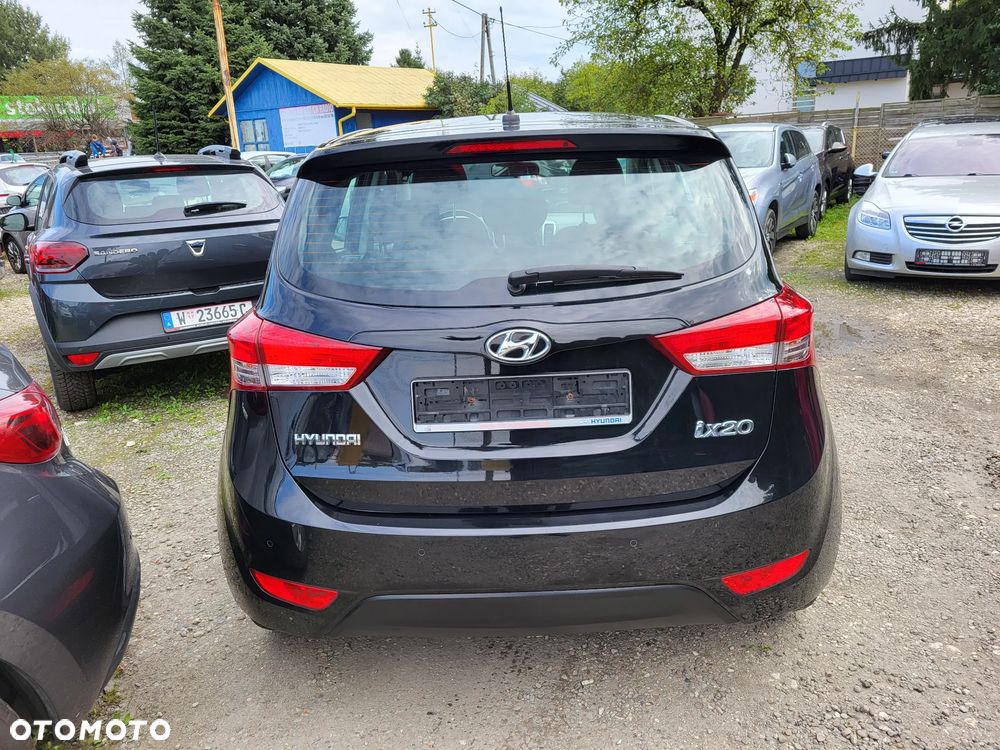 Hyundai ix20 - 7
