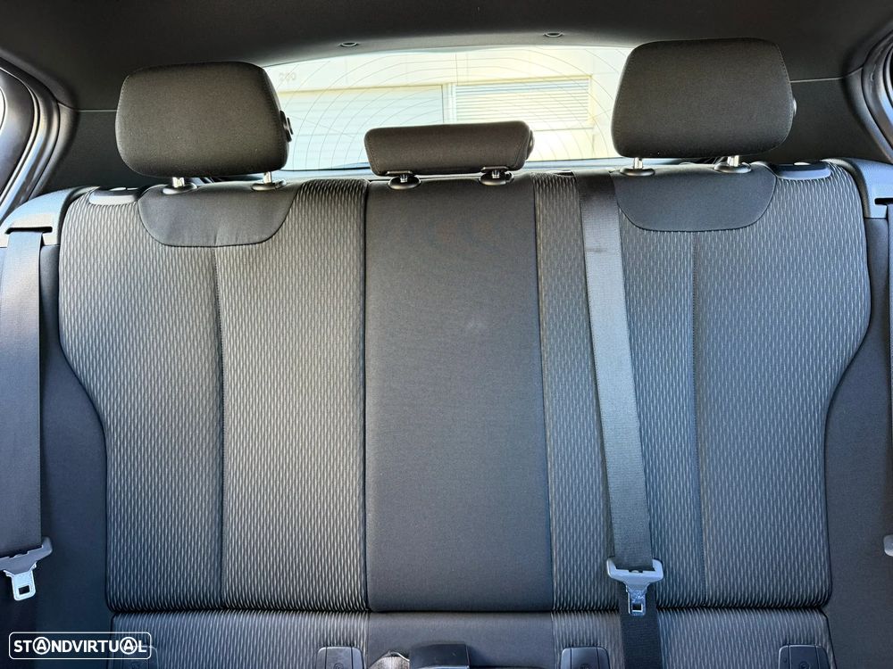 BMW 118 i Sport Line - 24