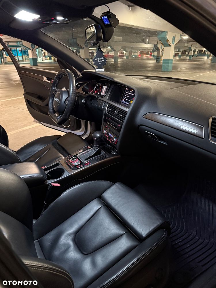 Audi A4 Allroad 2.0 TFSI S tronic - 14