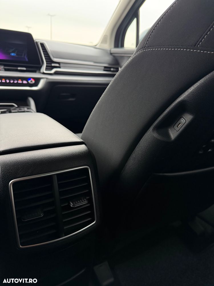 Kia Sportage 1.6 DSL MHEV 7DCT HP 4x2 Style - 33