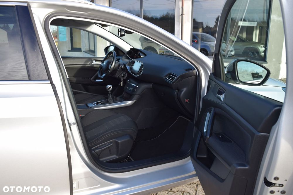 Peugeot 308 BlueHDi FAP 150 Stop & Start Allure - 20