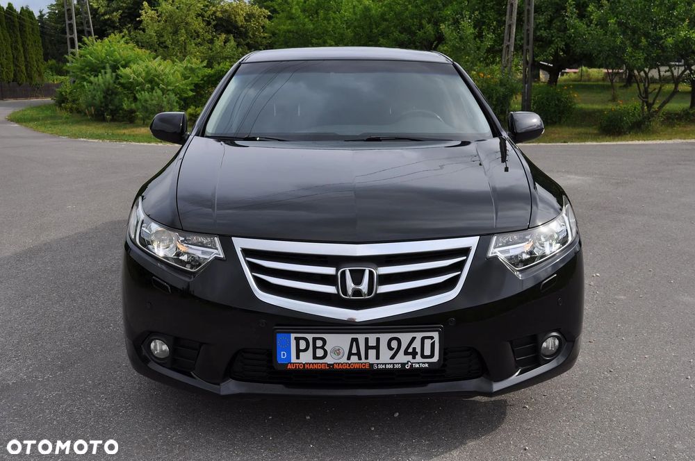 Honda Accord 2.0 Elegance 50 Jahre Edition - 11