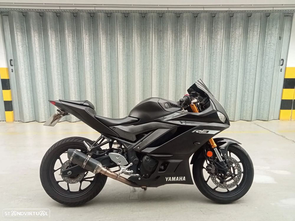 Yamaha YZF R3 - 2