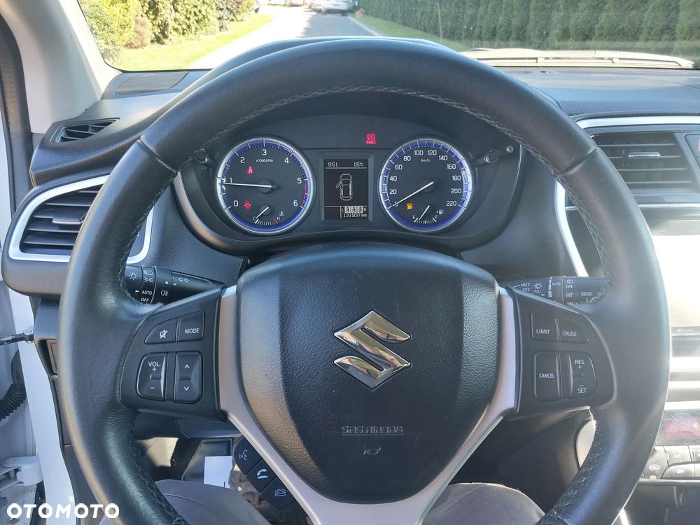 Suzuki SX4 S-Cross - 17