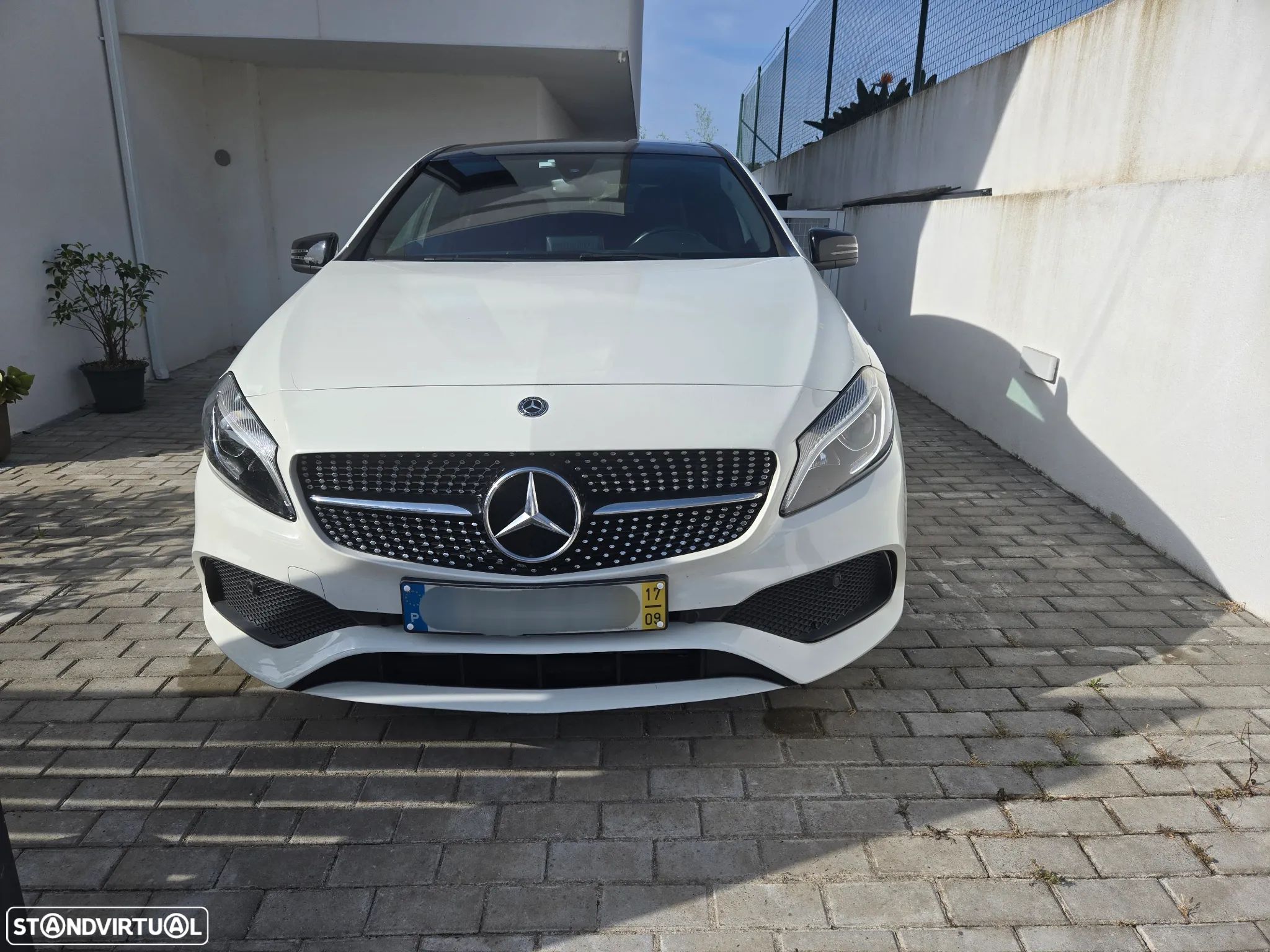 Mercedes-Benz 180 - 1