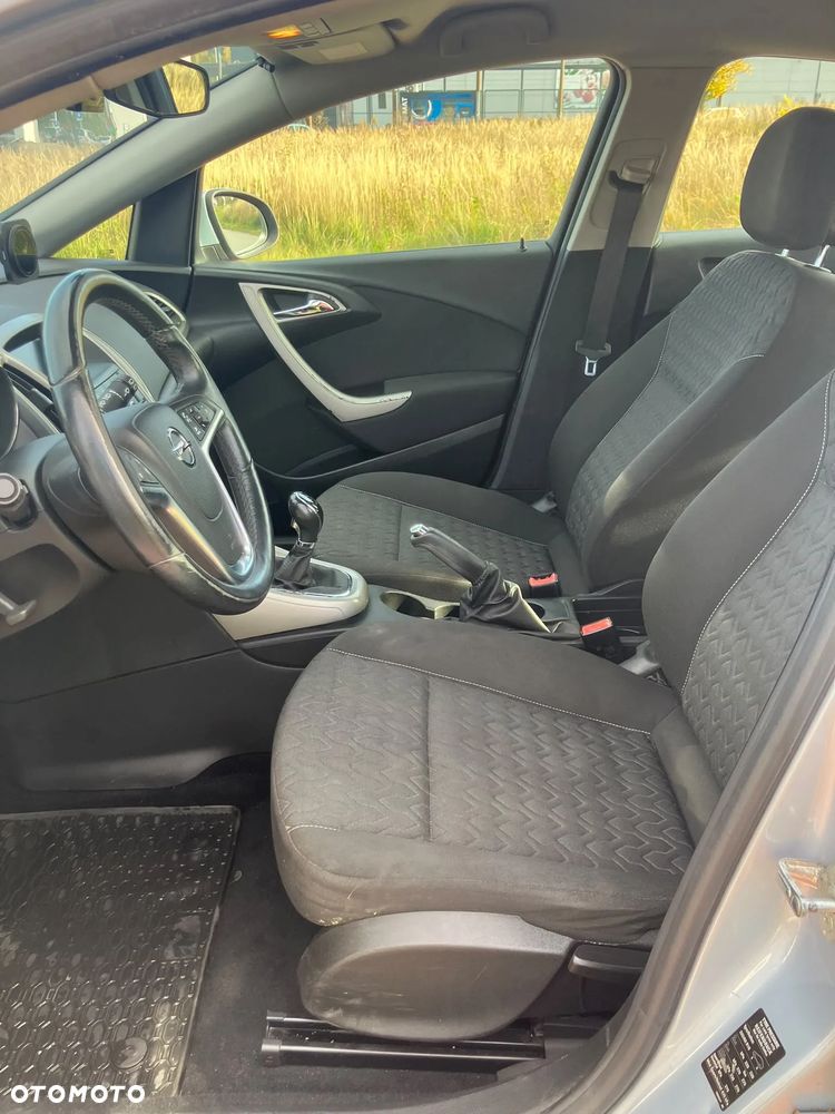 Opel Astra - 36