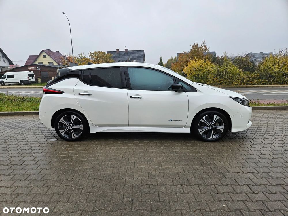 Nissan Leaf 2019 photo 3