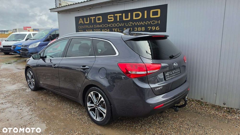 Kia Ceed 1.6 CRDi GT Line - 35