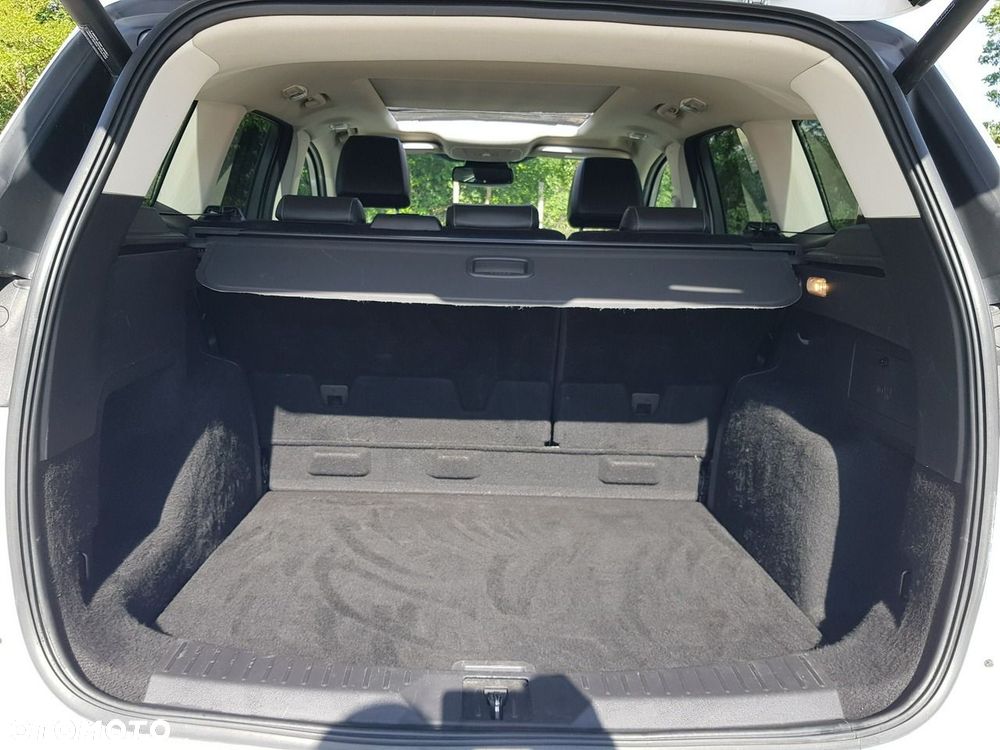 Ford Kuga 1.6 EcoBoost 2x4 Individual - 14