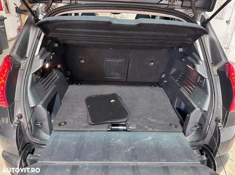 Peugeot 3008 120 VTi Premium - 4