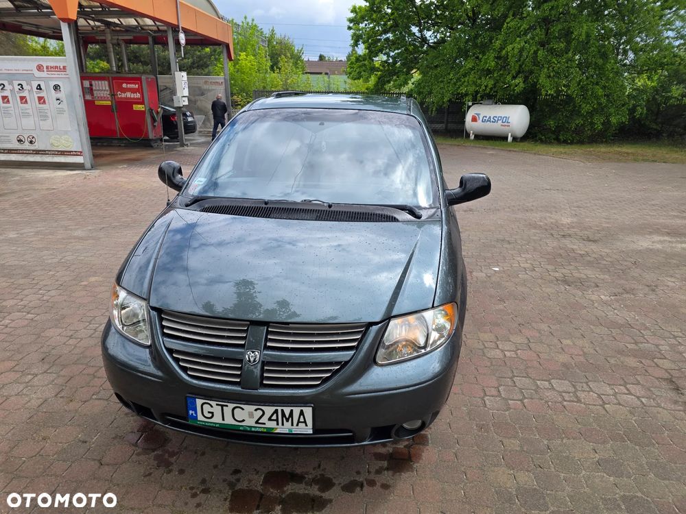 Chrysler Grand Voyager - 2