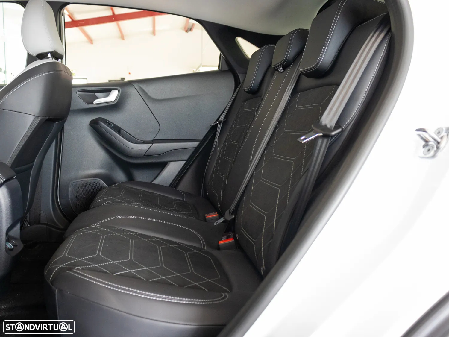 Ford Puma Gen-E 54 kWh Premium - 11