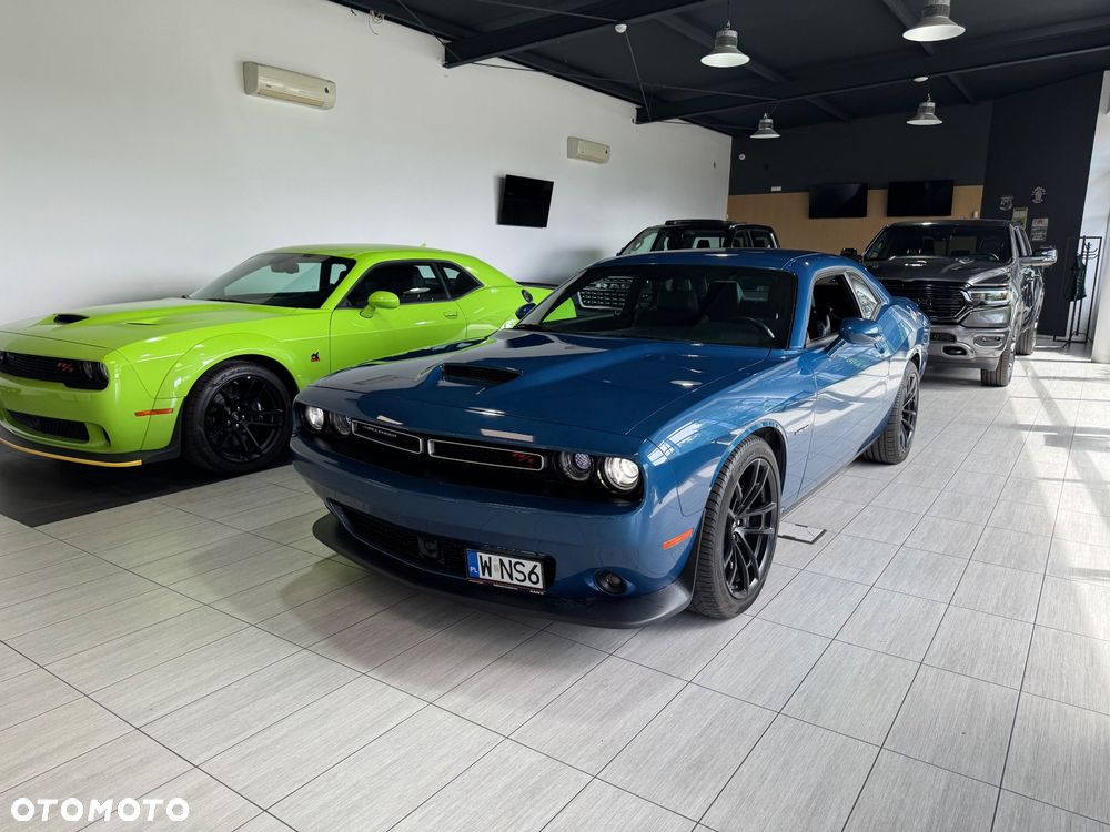 Dodge Challenger 5.7 R/T - 35