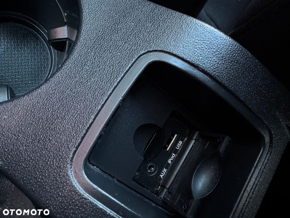 Hyundai i30 1.4 Edition Plus - 24