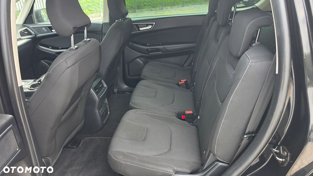 Ford S-Max - 17
