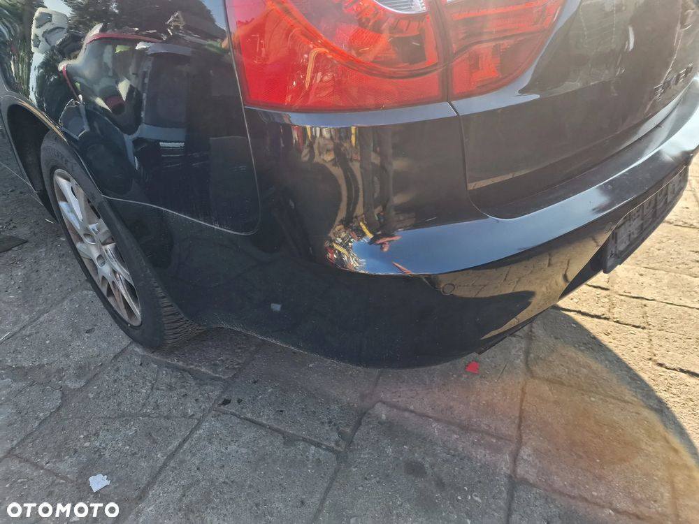 Zderzak  tył  seat  exeo kombi  w  kolorze  LZ9Y - 3