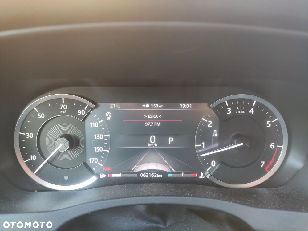 Jaguar XE P250 S - 16