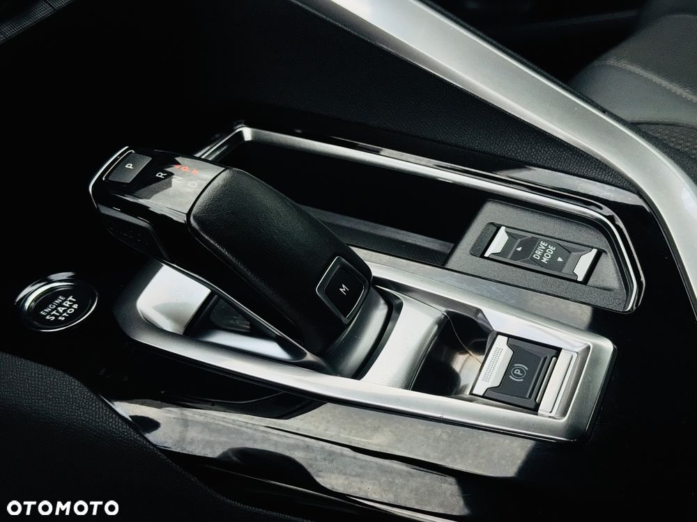 Peugeot 5008 2.0 BlueHDi GT S&S EAT8 - 11