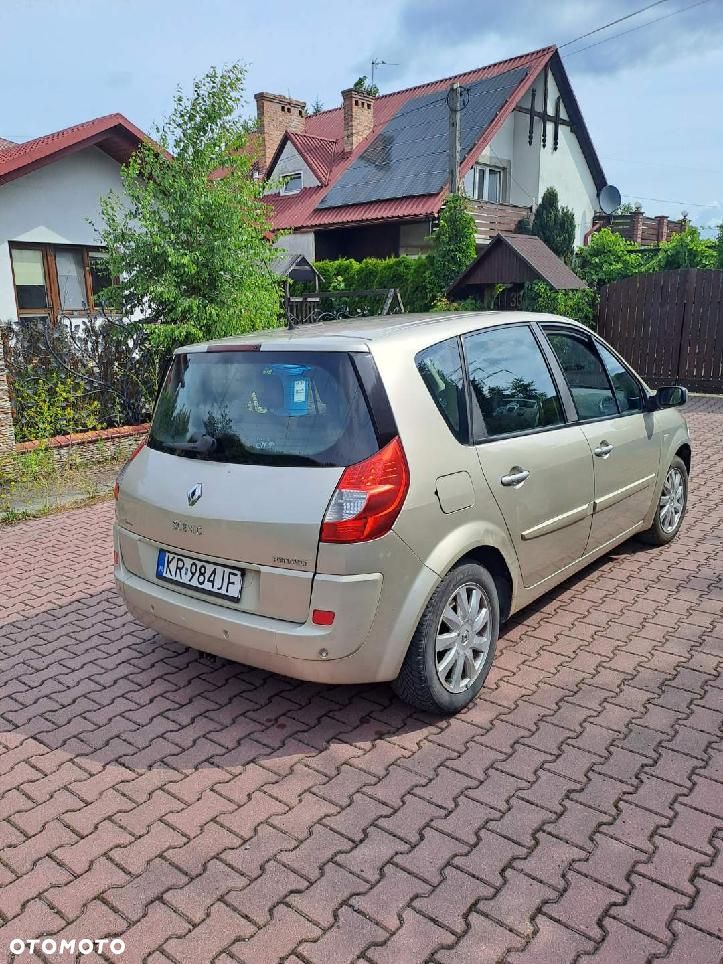 Renault Scenic 1.5 dCi Alize - 4