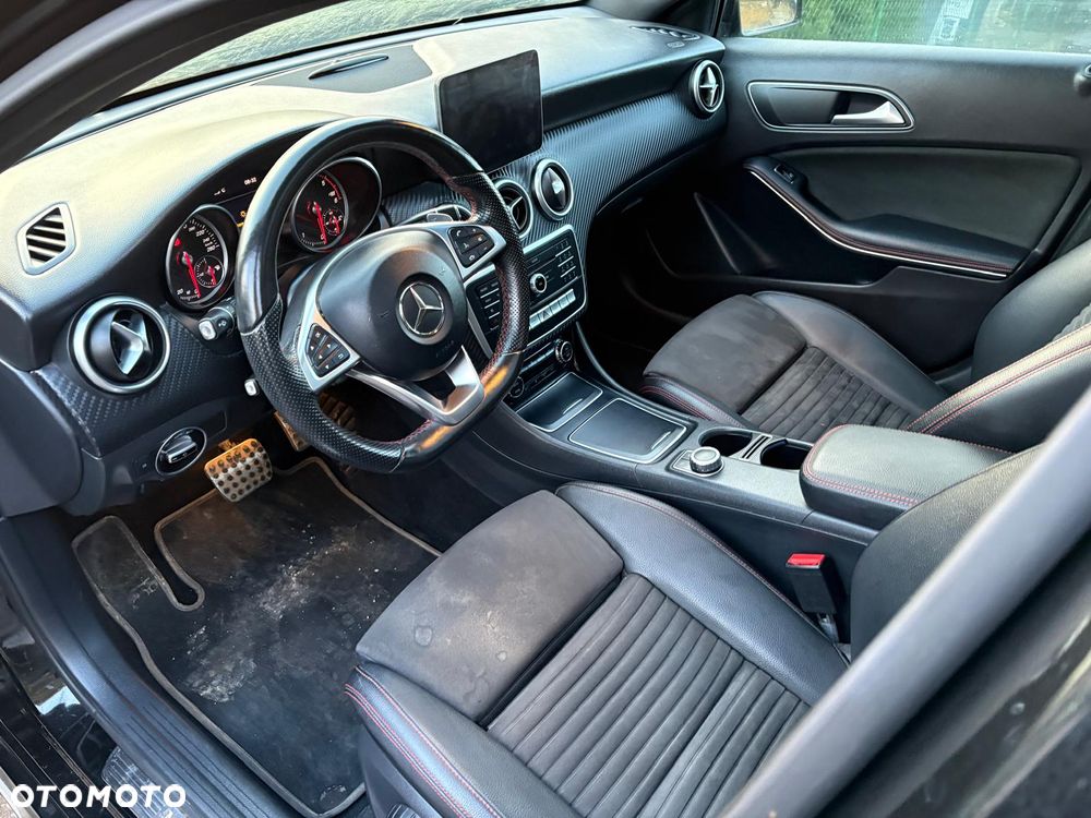 Mercedes-Benz Klasa A 180 d 7G-DCT AMG Line - 23