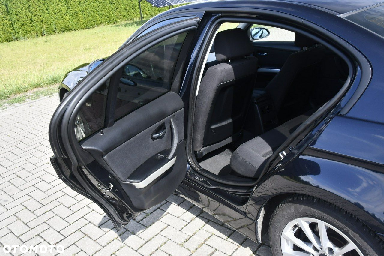 BMW Seria 3 - 15