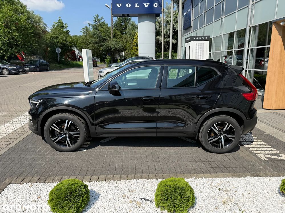 Volvo XC 40 B3 Plus Dark - 35