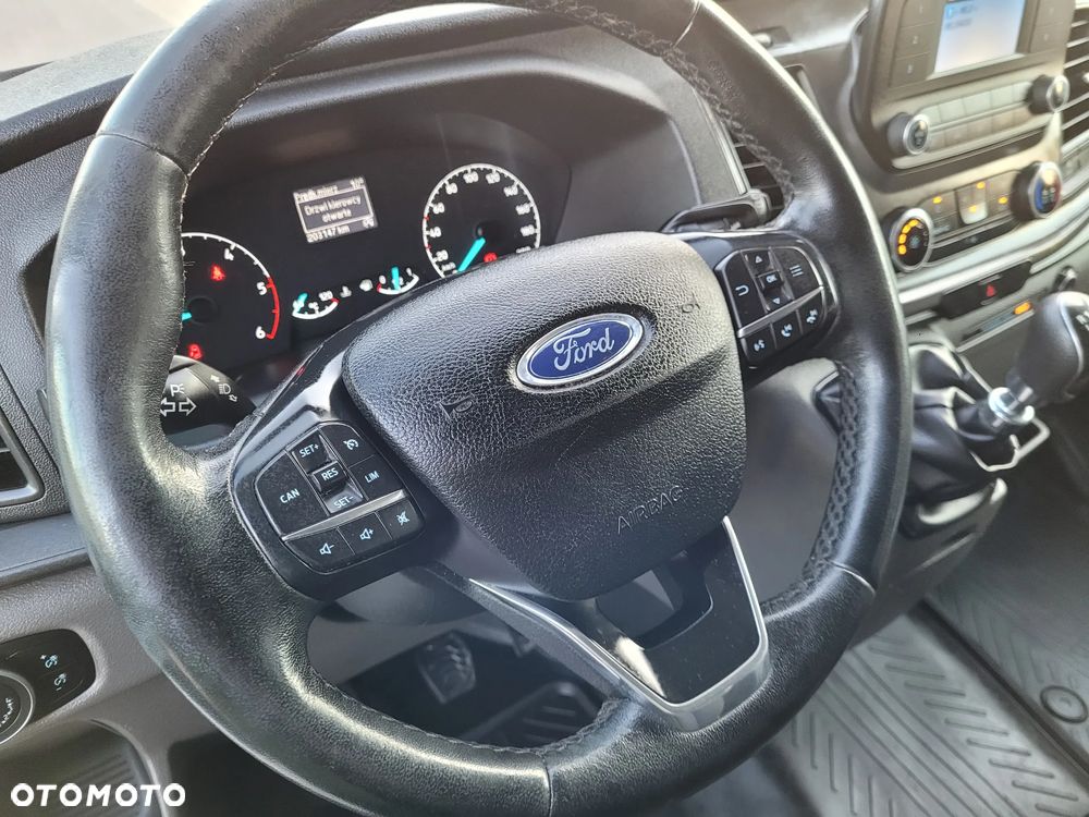 Ford Transit - 13