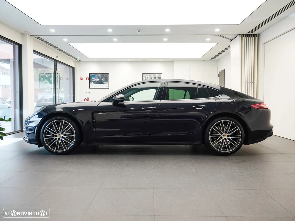 Porsche Panamera 4 E-Hybrid - 2