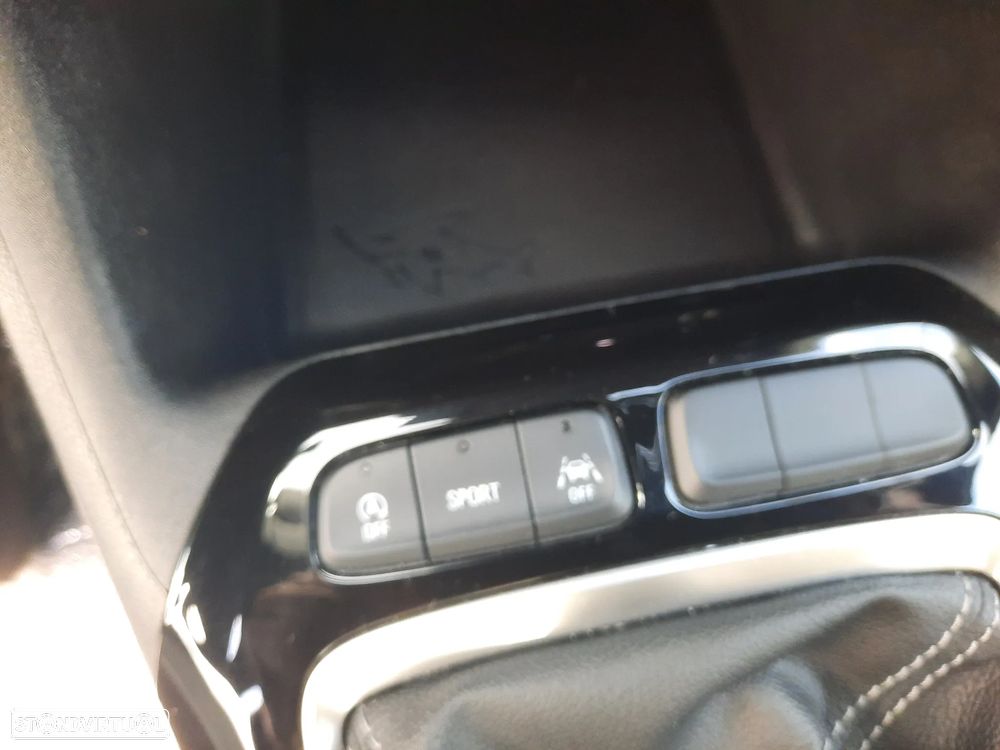 Opel Corsa 1.2 T GS Line - 44