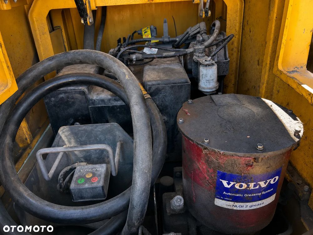 Volvo EC 250E - 7
