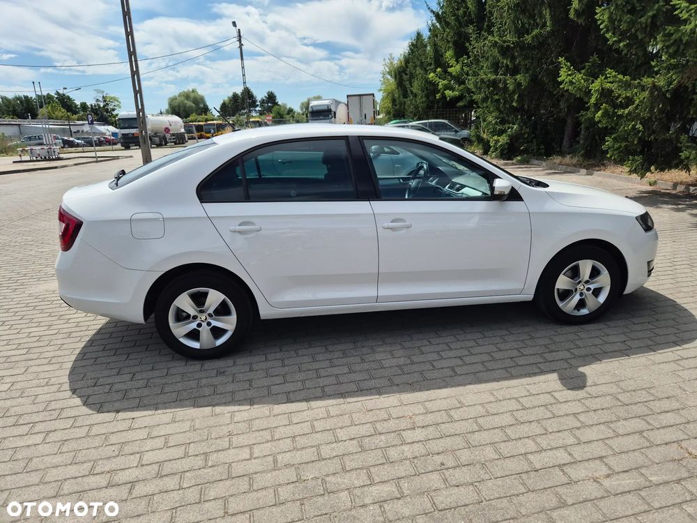 Skoda RAPID 1.0 TSI Ambition - 4