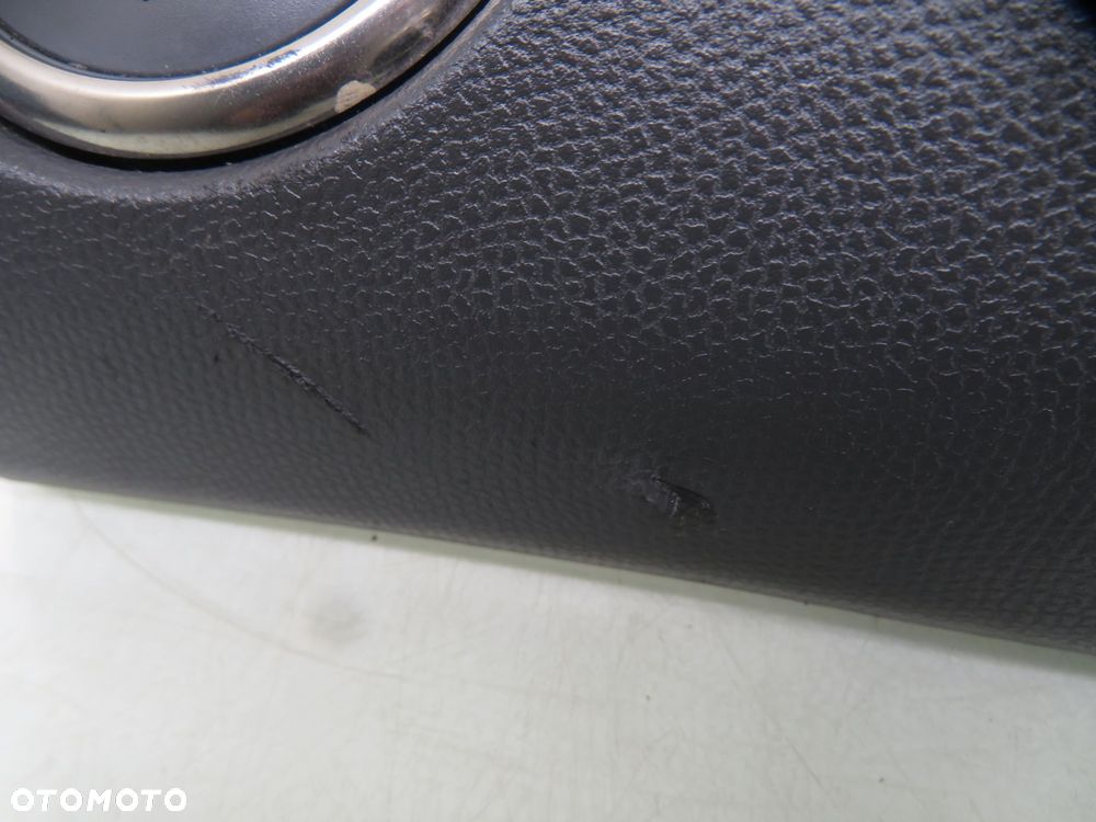 PODUSZKA PASAŻERA SUZUKI SWIFT IV 7392063J00 7391063J10 - 8