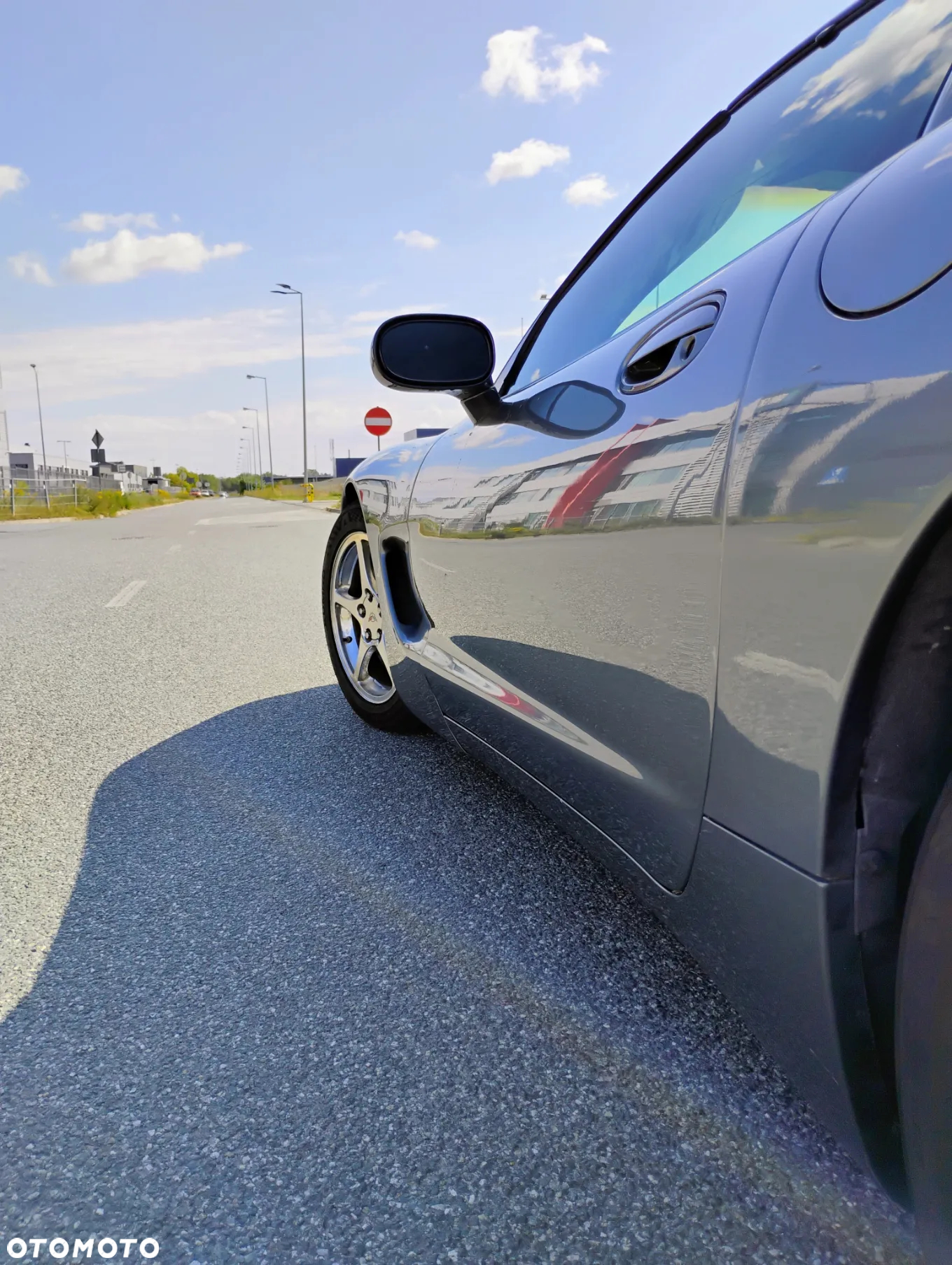 Chevrolet Corvette - 5