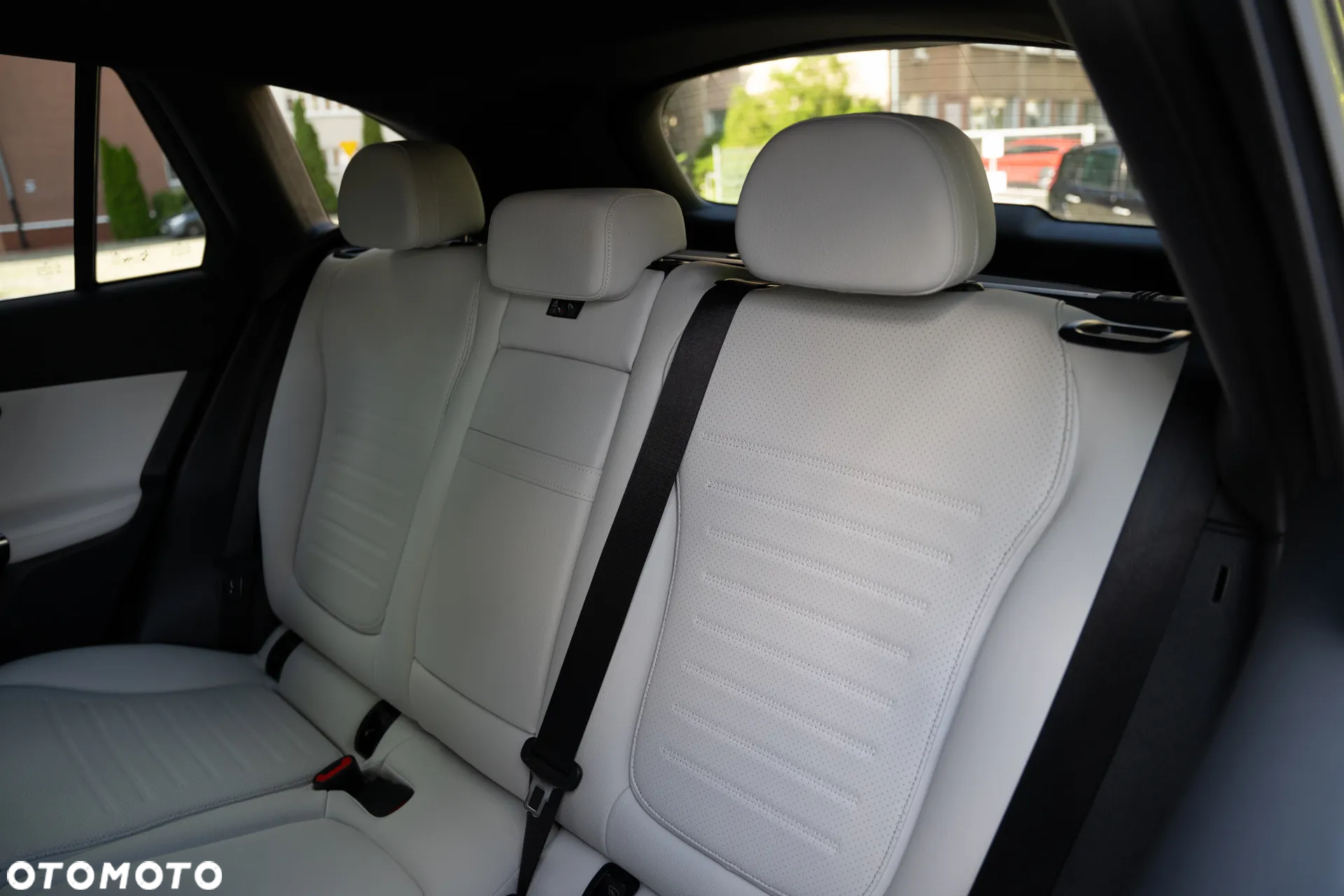 Mercedes-Benz GLC 220 d mHEV 4-Matic AMG Line - 17
