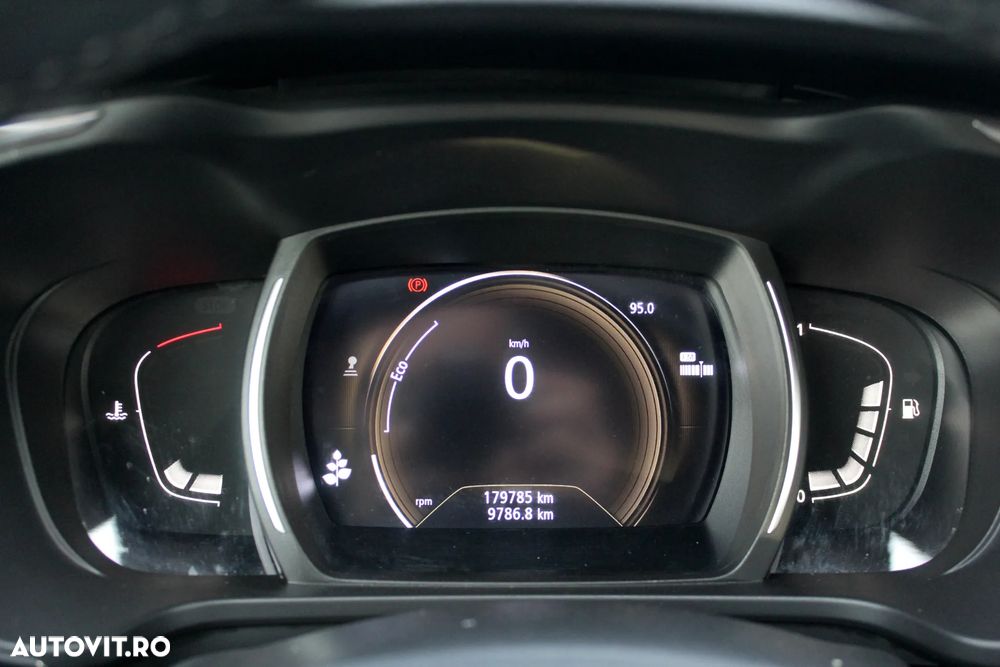 Renault Kadjar TCe 159 GPF Intens - 24