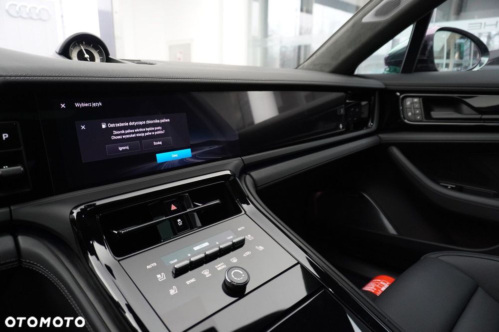 Porsche Panamera GTS - 26