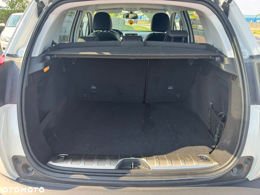 Peugeot 2008 1.2 VTi Allure - 9