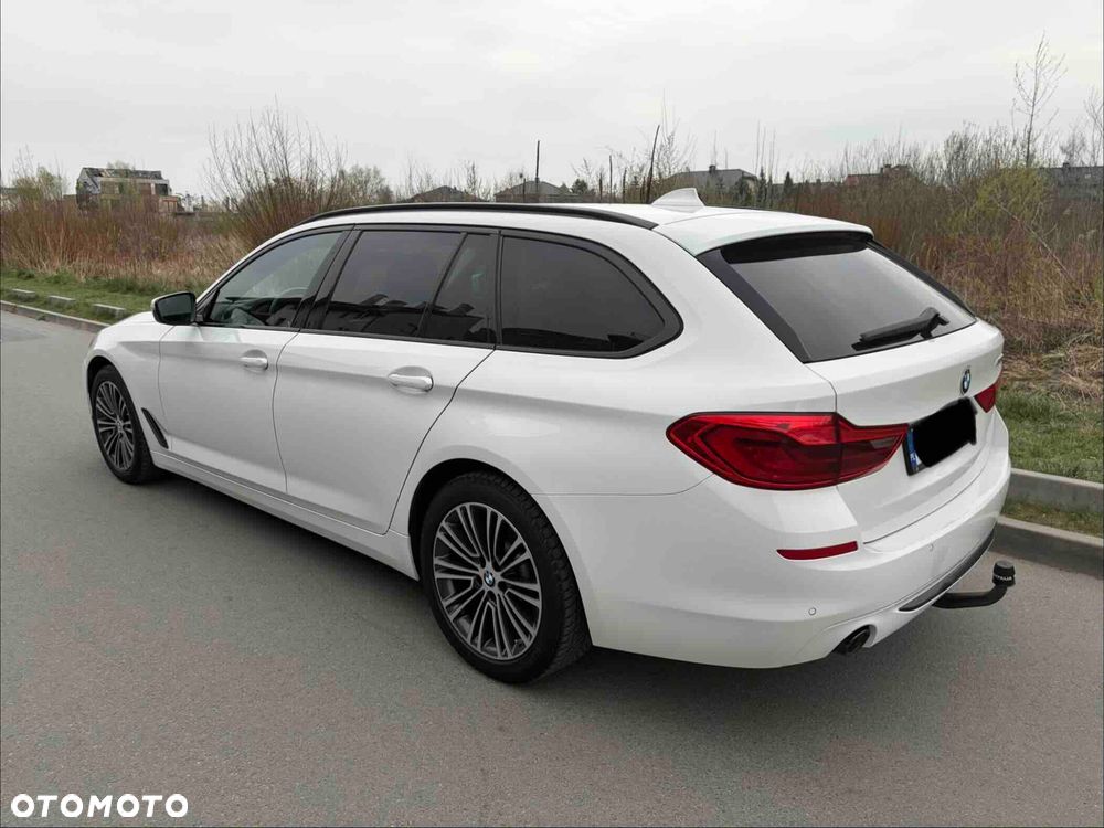 BMW Seria 5 518d Advantage - 12