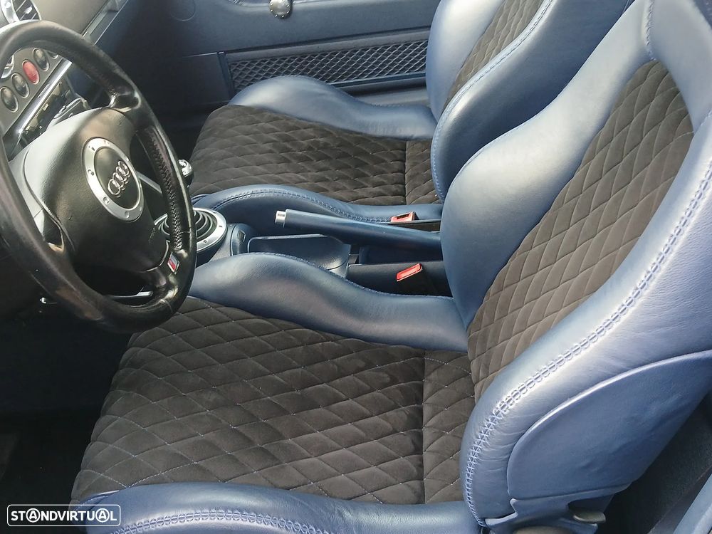 Audi TT Coupé 1.8 T quattro - 14