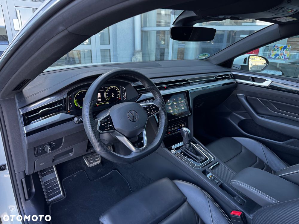 Volkswagen Arteon 2.0 TDI SCR DSG R-Line - 9
