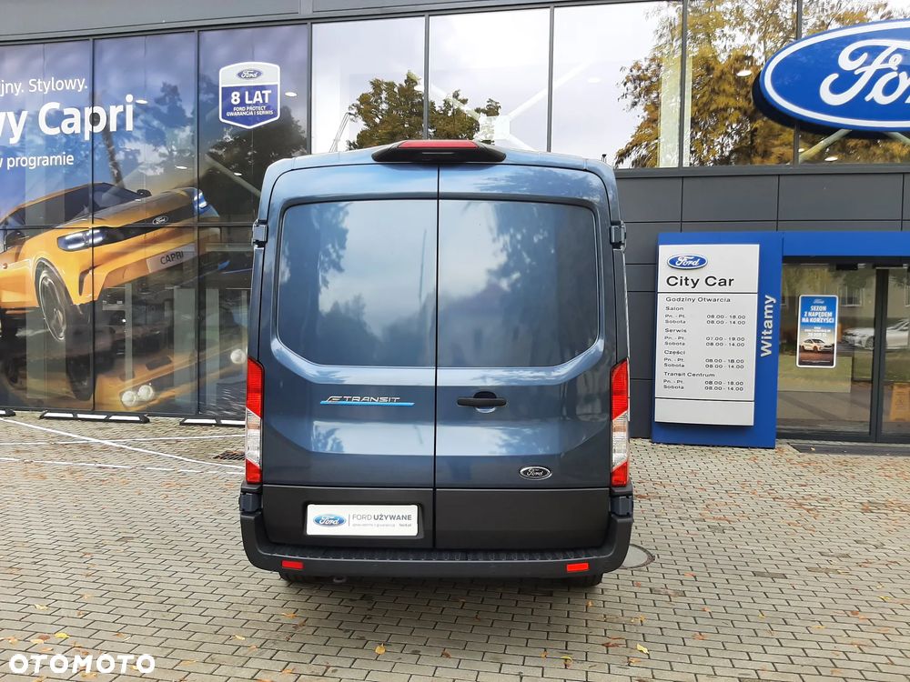 Ford Transit - 9
