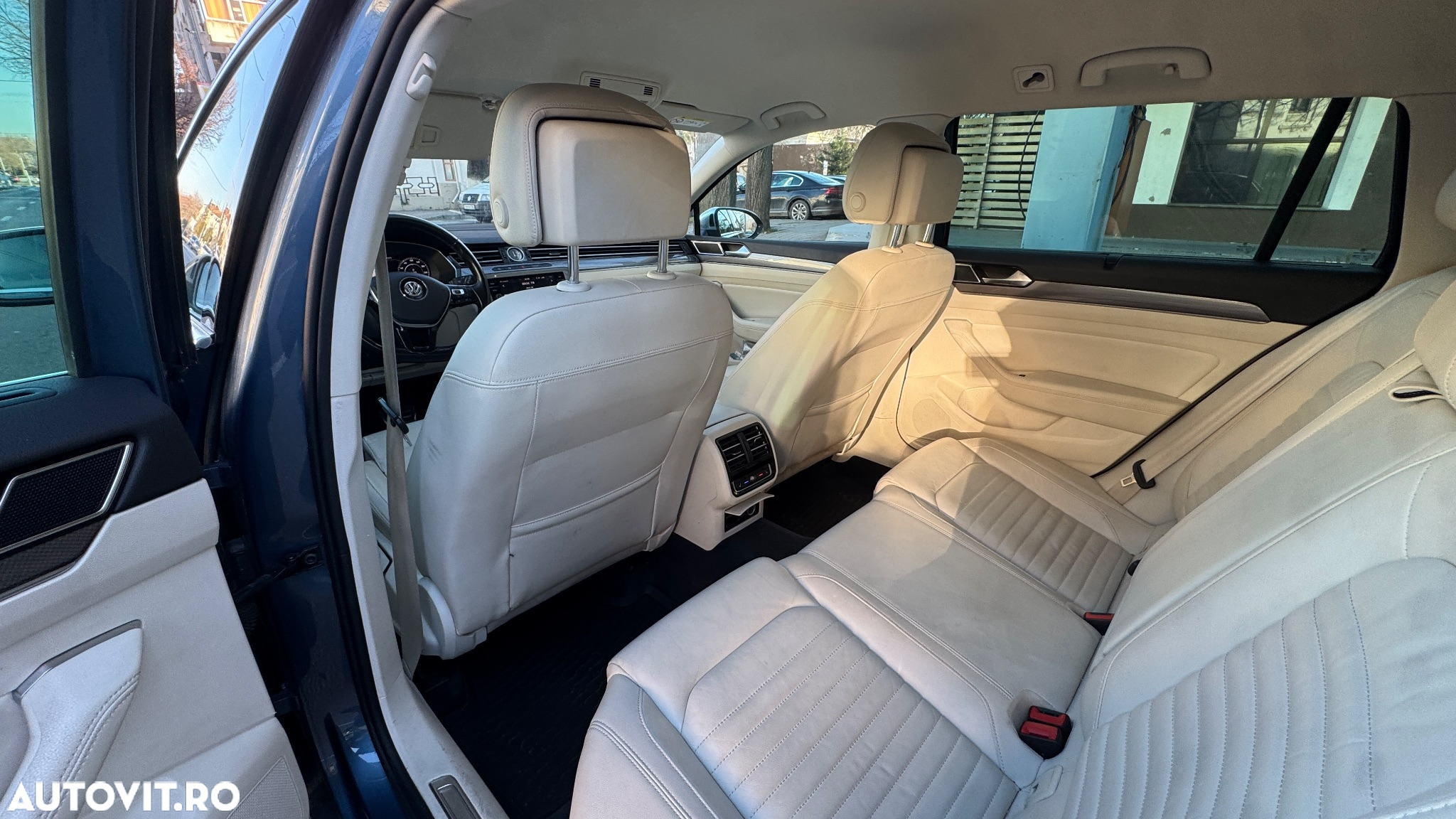 Volkswagen Passat Alltrack 2.0 biTDI 4Mot DSG - 5